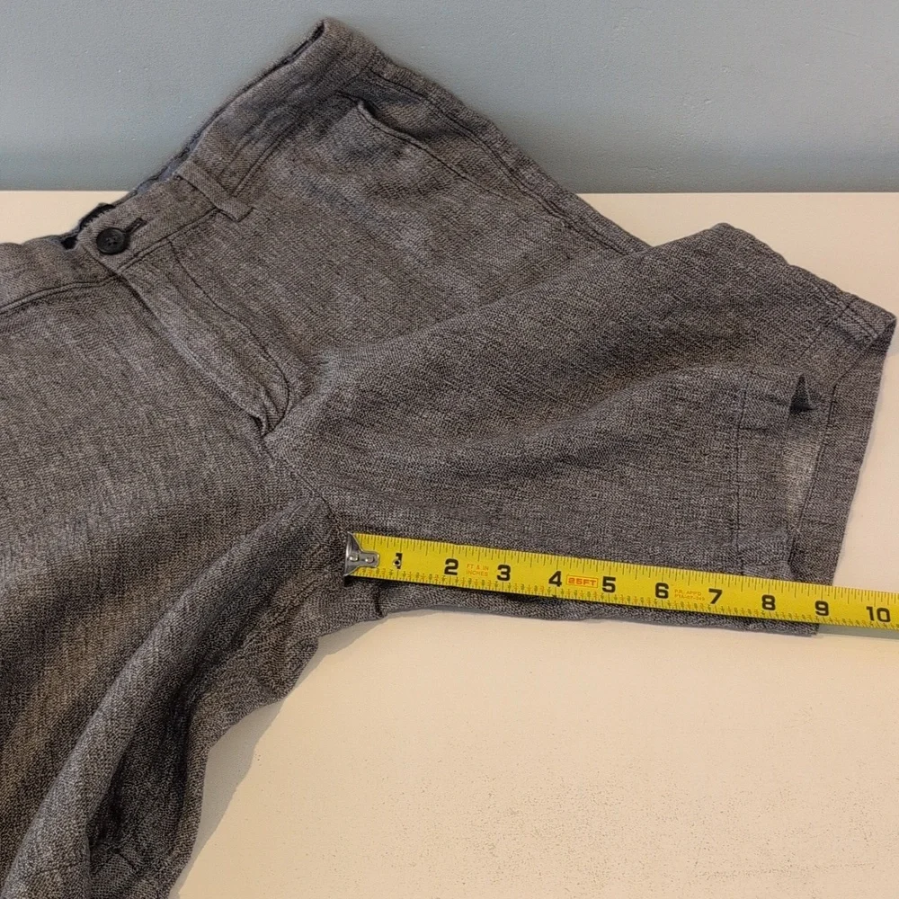 Banana Republic Men's 33 x 8.5 Linen Cotton Blend Aiden Short